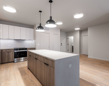 1706 Sherman Avenue - Photo Thumbnail 4