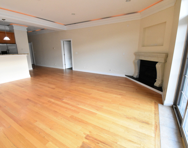 4518 N Kedzie Avenue - Photo Thumbnail 2