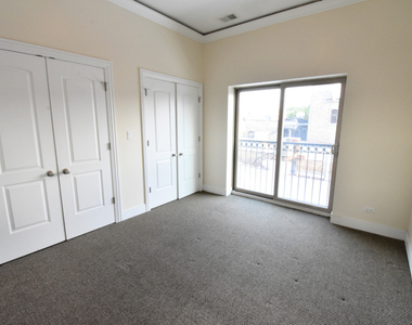 4518 N Kedzie Avenue - Photo Thumbnail 7