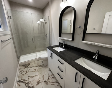 4315 S Indiana Avenue - Photo Thumbnail 10