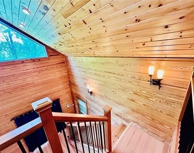 4067 Fincher Drive - Photo Thumbnail 9