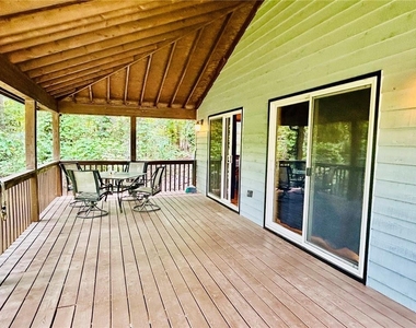 4067 Fincher Drive - Photo Thumbnail 15