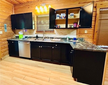 4067 Fincher Drive - Photo Thumbnail 4