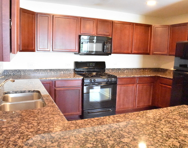 8255 Skokie Boulevard - Photo Thumbnail 1