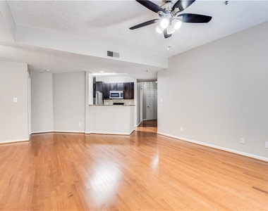 1250 Parkwood Circle Se - Photo Thumbnail 21