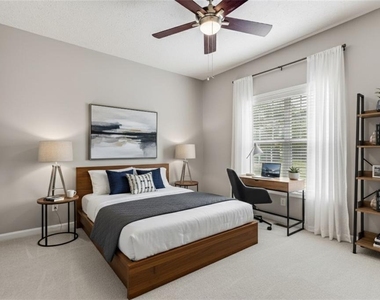 1250 Parkwood Circle Se - Photo Thumbnail 5