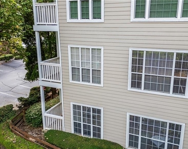 1250 Parkwood Circle Se - Photo Thumbnail 47