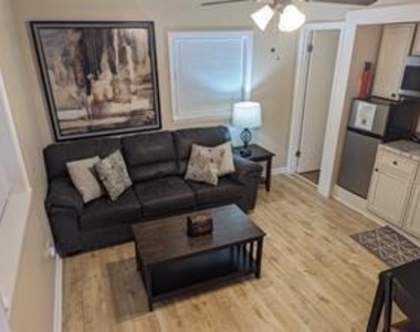 3760 Cedar Hurst Way - Photo Thumbnail 16