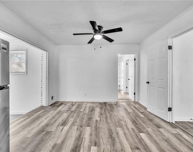 2356 County Line Road Sw - Photo Thumbnail 3