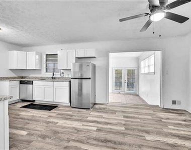 2356 County Line Road Sw - Photo Thumbnail 4