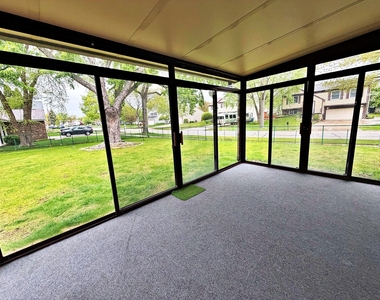 800 W Beechtree Lane - Photo Thumbnail 25