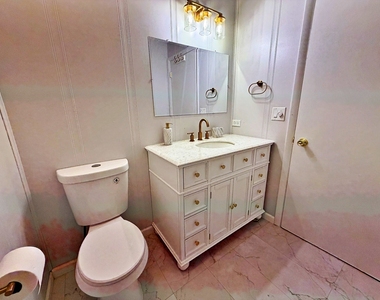 800 W Beechtree Lane - Photo Thumbnail 17