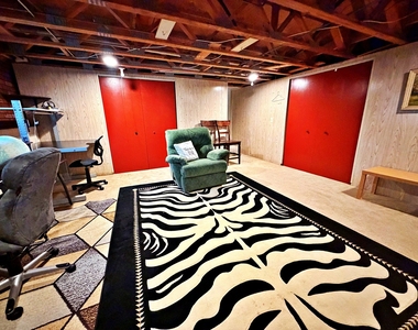800 W Beechtree Lane - Photo Thumbnail 23