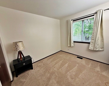 800 W Beechtree Lane - Photo Thumbnail 19