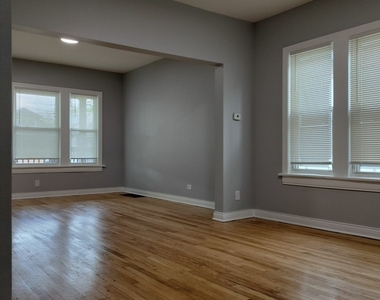 1344 W 98th Place - Photo Thumbnail 5