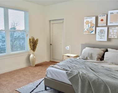 525 Parkway Drive Ne - Photo Thumbnail 5