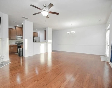 3934 Princeton Lakes Pass Sw - Photo Thumbnail 24