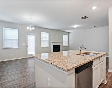 212 Ridge Valley Dr - Photo Thumbnail 7