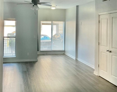 238 Walker Street Sw - Photo Thumbnail 12