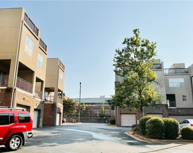 238 Walker Street Sw - Photo Thumbnail 29