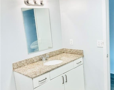 238 Walker Street Sw - Photo Thumbnail 22