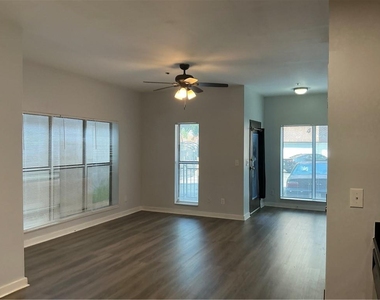 238 Walker Street Sw - Photo Thumbnail 34