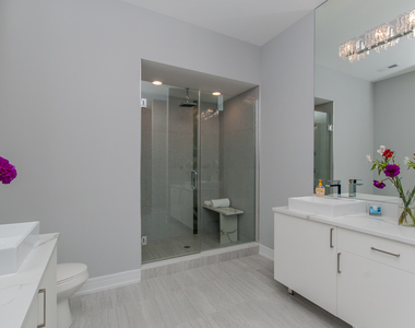 650 N Morgan Street - Photo Thumbnail 20