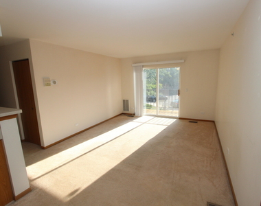 727 Elm Lane - Photo Thumbnail 1