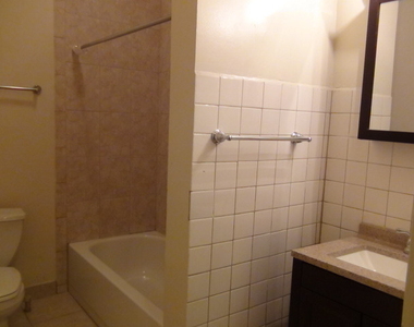 1552 W Highland Avenue - Photo Thumbnail 2