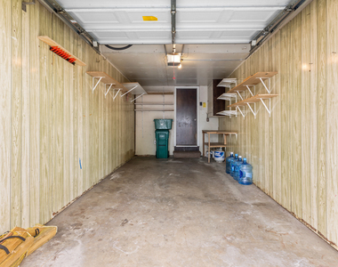 146 Inverrary Lane - Photo Thumbnail 17