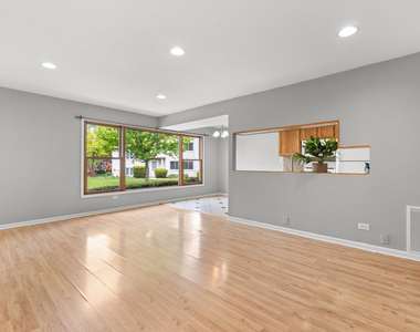 146 Inverrary Lane - Photo Thumbnail 9