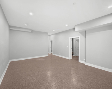 8734 Kimball Avenue - Photo Thumbnail 6