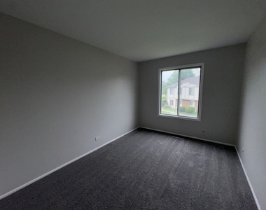 10g Fernwood Drive - Photo Thumbnail 8