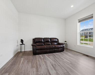25451 Medinah Lane - Photo Thumbnail 2