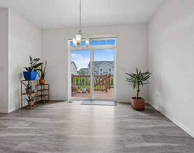 25451 Medinah Lane - Photo Thumbnail 10