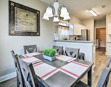 3214 Sapphire Star Drive - Photo Thumbnail 9