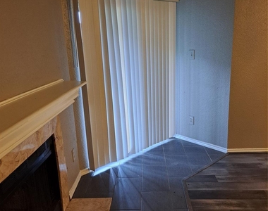 9797 Leawood Boulevard - Photo Thumbnail 3