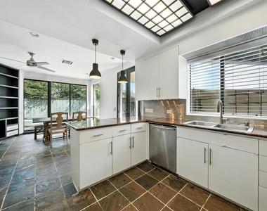 2019 Mcclendon Street - Photo Thumbnail 14