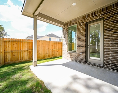 8278 Boundary Waters Drive - Photo Thumbnail 24