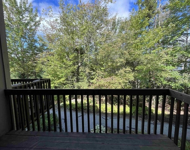 38 Windsor Hill - Photo Thumbnail 5