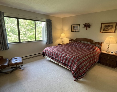 38 Windsor Hill - Photo Thumbnail 10