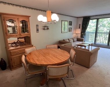 38 Windsor Hill - Photo Thumbnail 2