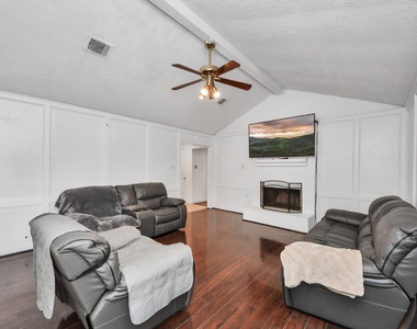 1415 Parry Sound - Photo Thumbnail 5