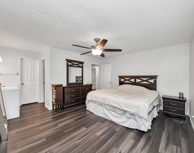 1415 Parry Sound - Photo Thumbnail 16