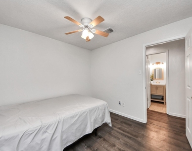 1415 Parry Sound - Photo Thumbnail 29