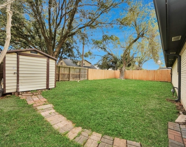 1415 Parry Sound - Photo Thumbnail 22