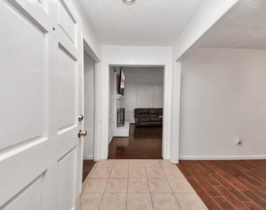 1415 Parry Sound - Photo Thumbnail 2