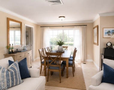 4479 Lakewood Boulevard - Photo Thumbnail 4