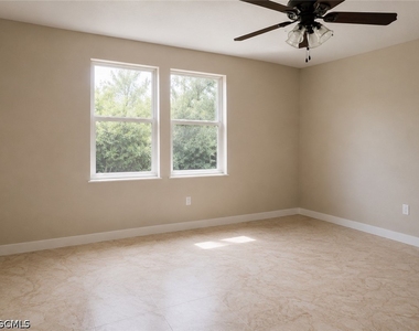 4479 Lakewood Boulevard - Photo Thumbnail 11
