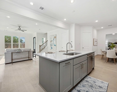 1307 Beachton Street - Photo Thumbnail 9